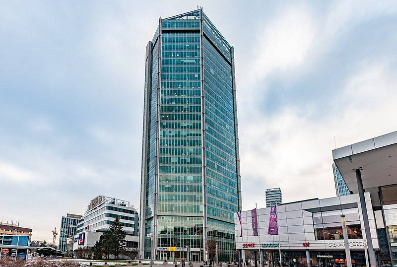Commercial property, 72 m²