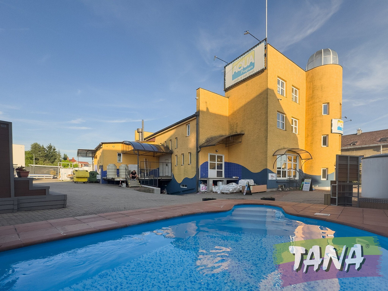 Prodej výrobních prostor 680 m² – fotografie 4