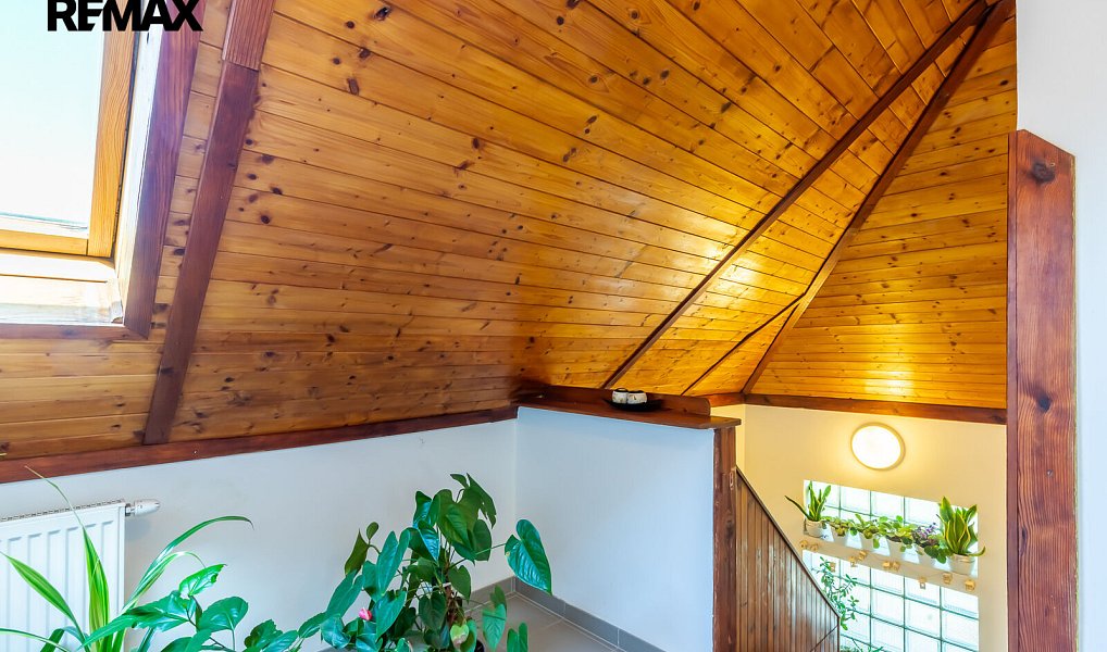 Prodej domu 181 m² s pozemkem 900 m², Praha – náhled fotky 16