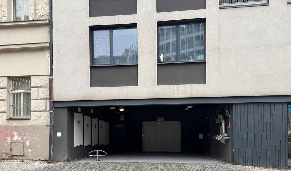 Pronájem garážového stání, Praha 5 - Smíchov, Praha – náhled fotky 6