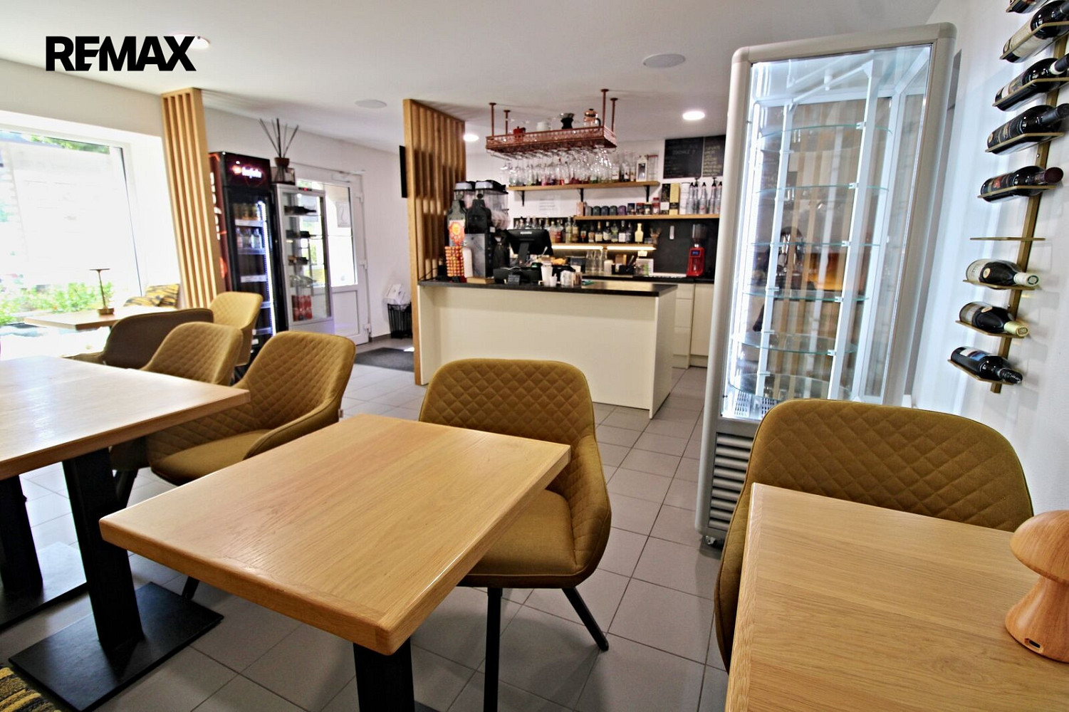 Pronájem obchodních prostor 50 m² – fotografie 4
