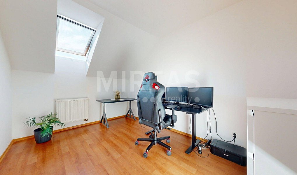 Prodej bytu 3+kk 67 m², Milovice – náhled fotky 10