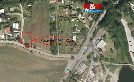 Prodej stavebního pozemku 774 m², Plumlov, okres Prostějov