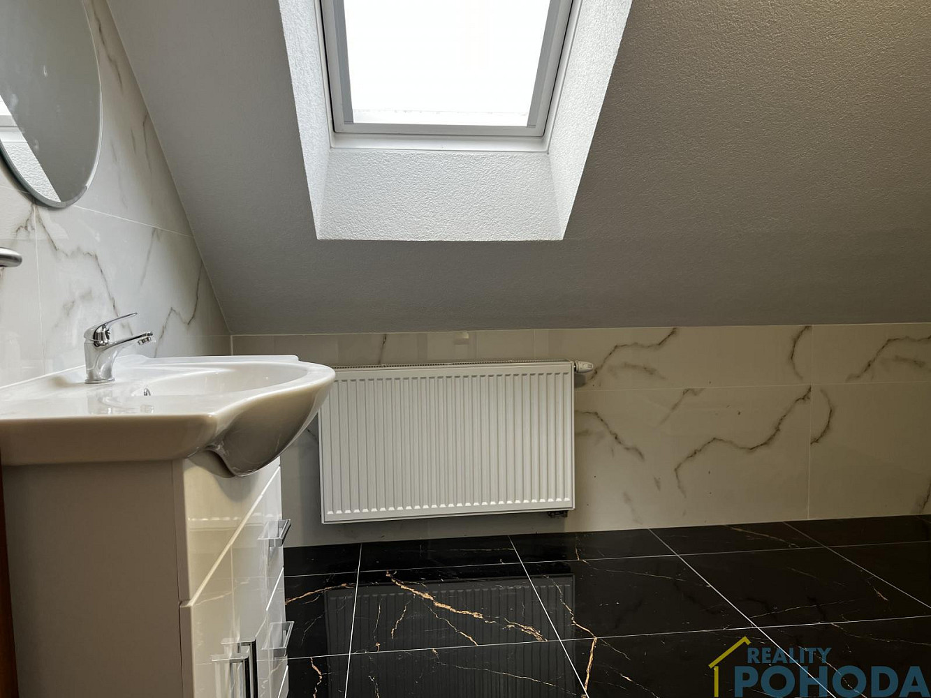 Pronájem bytu 3+kk 70 m² – fotografie 5