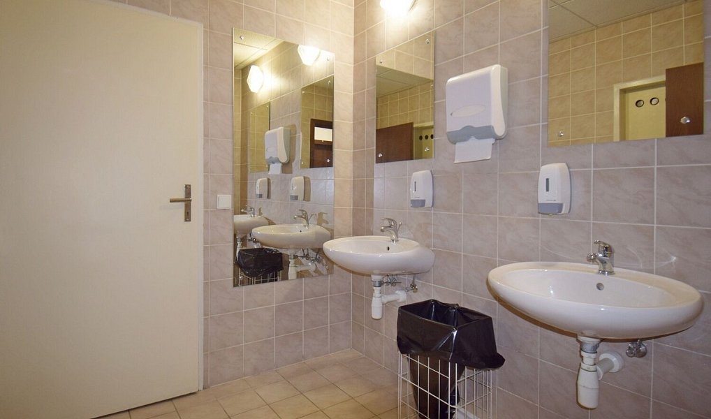 Pronájem kanceláře 38 m², Praha – náhled fotky 4