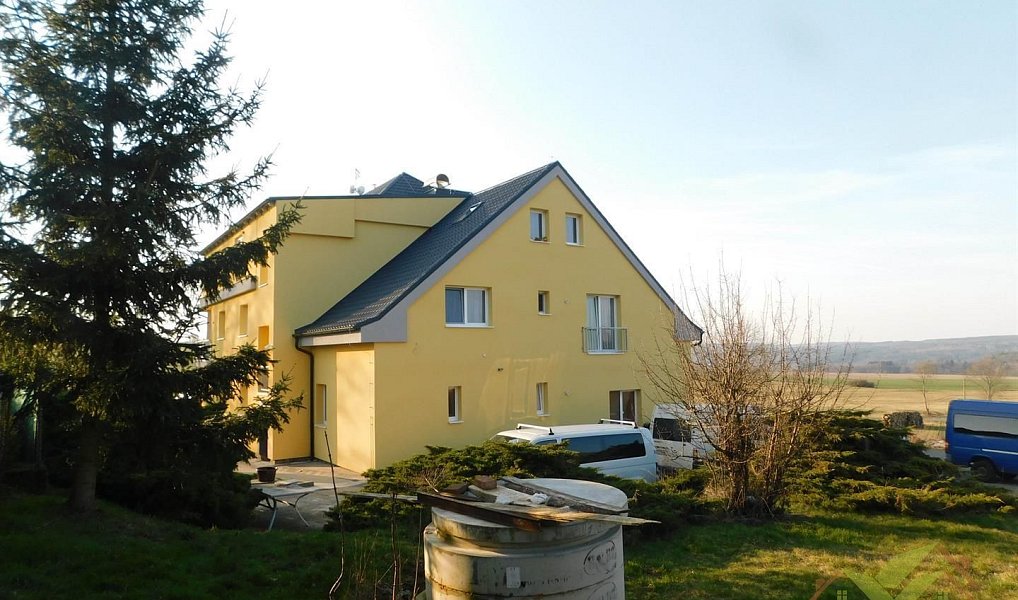 Pronájem bytu 1+kk 30 m², Spálené Poříčí – náhled fotky 10