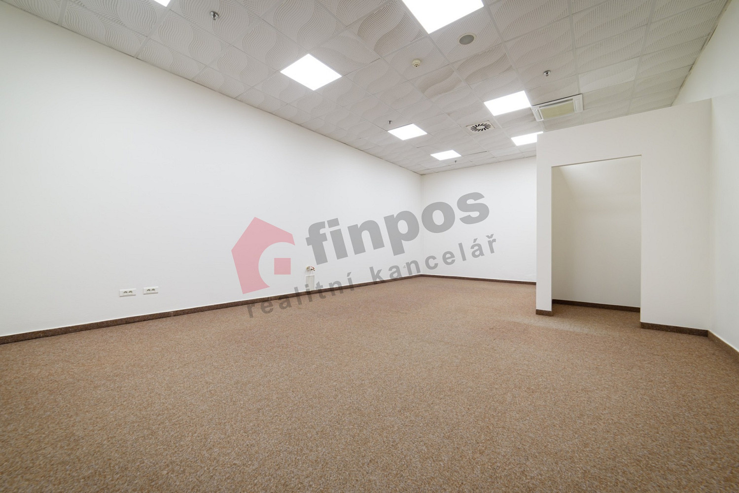 Pronájem obchodních prostor 44 m² – fotografie 5