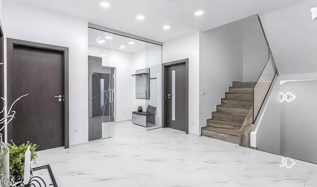 Prodej domu 290 m² s pozemkem 820 m², Praha – náhled fotky 7