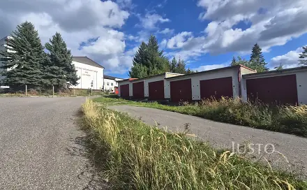 Prodej garáže 20 m2 s pozemkem 20 m2, Vrcovická, Písek - Budějovické Předměstí