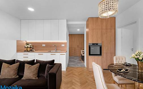 Pronájem bytu 3+kk 66 m², nám. J. M. Marků, Lanškroun - Lanškroun-Vnitřní Město, okres Ústí nad Orlicí