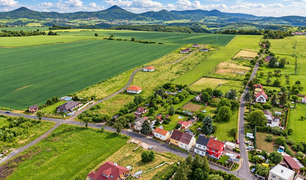 Prodej domu 106 m² s pozemkem 1 081 m², Modlany – náhled fotky 42