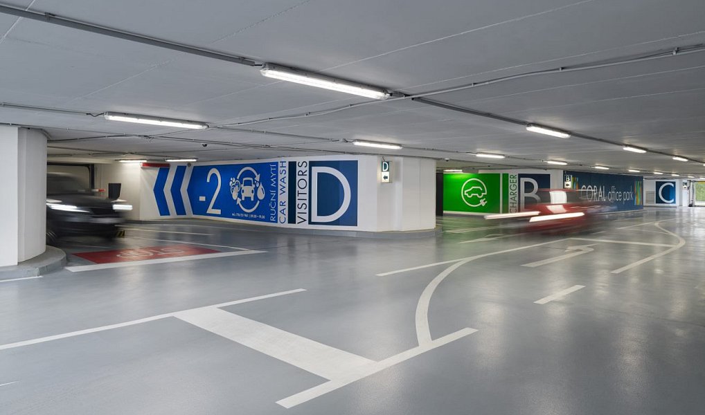 Pronájem kanceláře 200 m², Ořech – náhled fotky 9