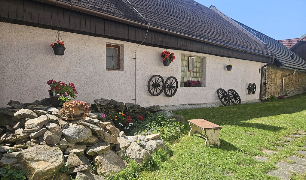 Prodej chaty/chalupy 158 m² s pozemkem 667 m², Stachy – náhled fotky 8