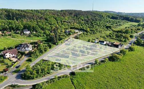 Prodej stavebního pozemku 992 m², Na Lhotkách, Praha 5 - Lipence