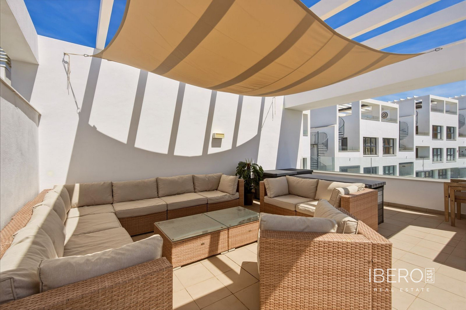 Piso 4+kk – Estepona, Barriada Islas Canarias - Vista 2