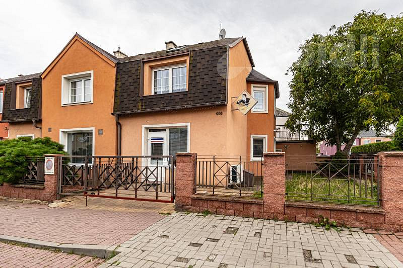 Prodej domu 285 m² s pozemkem 307 m²