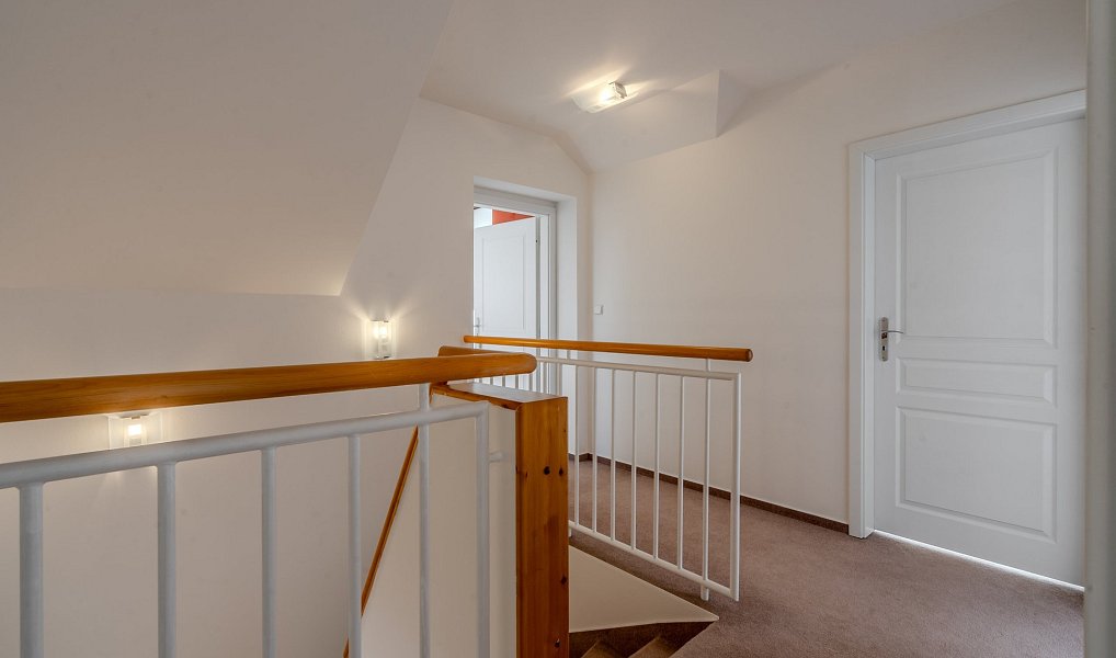 Prodej domu 190 m² s pozemkem 465 m², Hostivice – náhled fotky 23