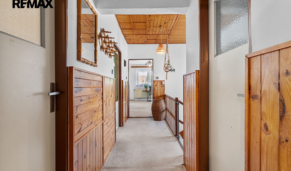 Prodej domu 173 m² s pozemkem 1 876 m², Mladý Smolivec – náhled fotky 28