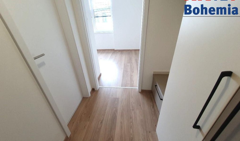 Pronájem bytu 1+kk 23 m², Mladá Boleslav – náhled fotky 10