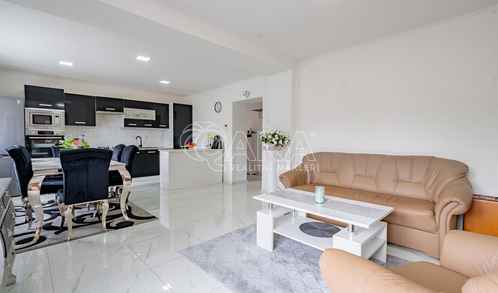 Prodej domu 81 m² s pozemkem 911 m², Zvoleněves – náhled fotky 7