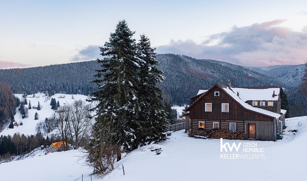 Prodej chaty/chalupy 322 m² s pozemkem 2 111 m², Pec pod Sněžkou – náhled fotky 32