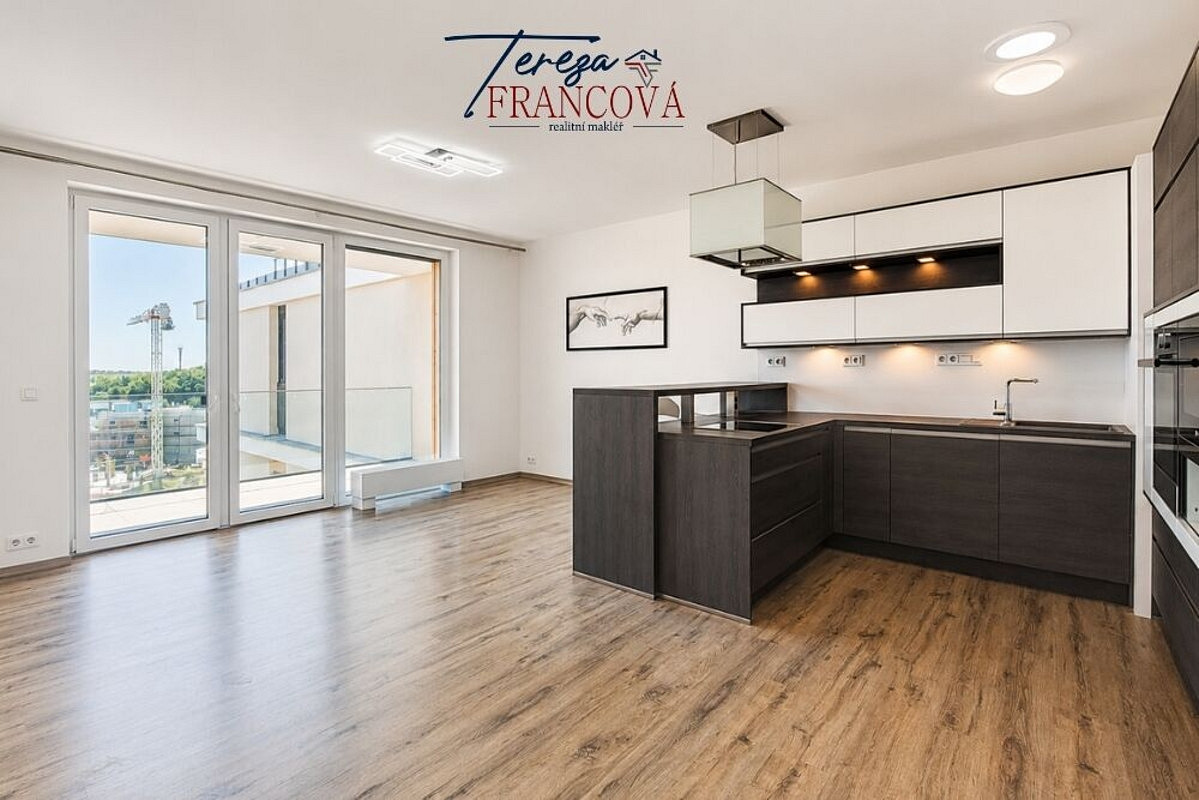 Pronájem bytu 2+kk 71 m²