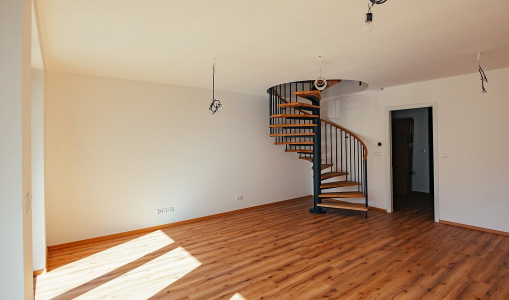 Prodej domu 97 m² s pozemkem 114 m², Hradec Králové – náhled fotky 36