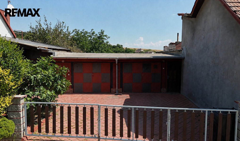 Prodej domu 100 m² s pozemkem 296 m², Břestek – náhled fotky 4