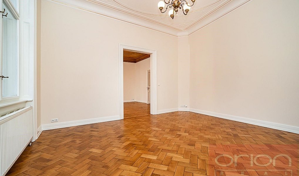 Pronájem bytu 4+1 151 m², Praha – náhled fotky 9