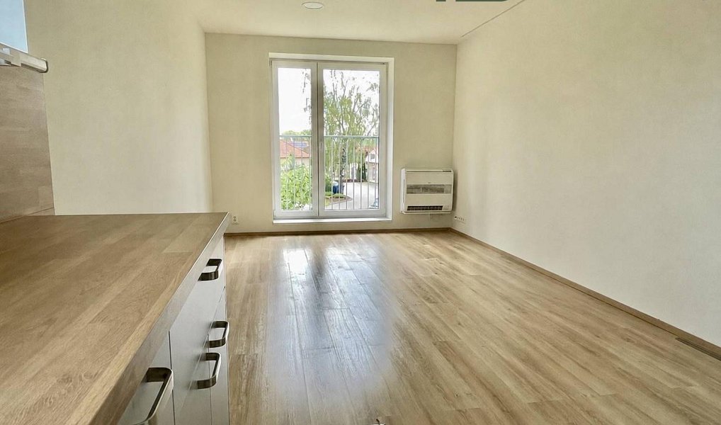 Pronájem bytu 2+kk 50 m², Nymburk – náhled fotky 8