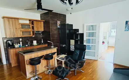 Prodej bytu 1+1 48 m², Záběhlická, Praha 10 - Záběhlice