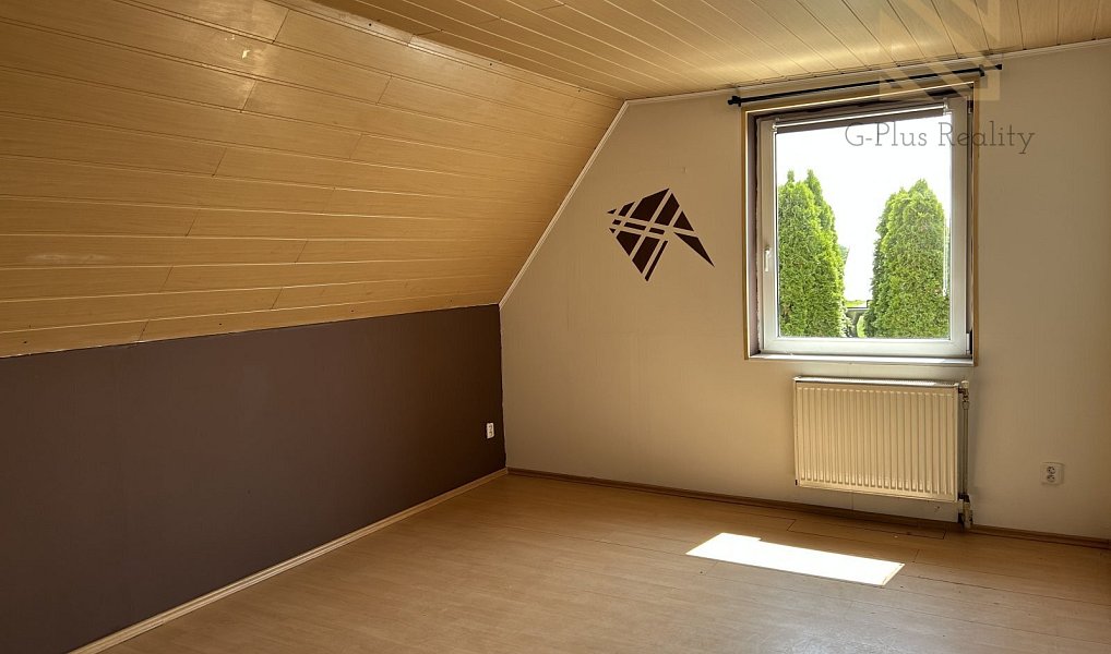 Prodej domu 196 m² s pozemkem 1 929 m², Lukavec – náhled fotky 20