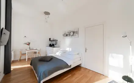 Prodej bytu 1+kk 26 m², Rubešova, Praha 2 - Vinohrady