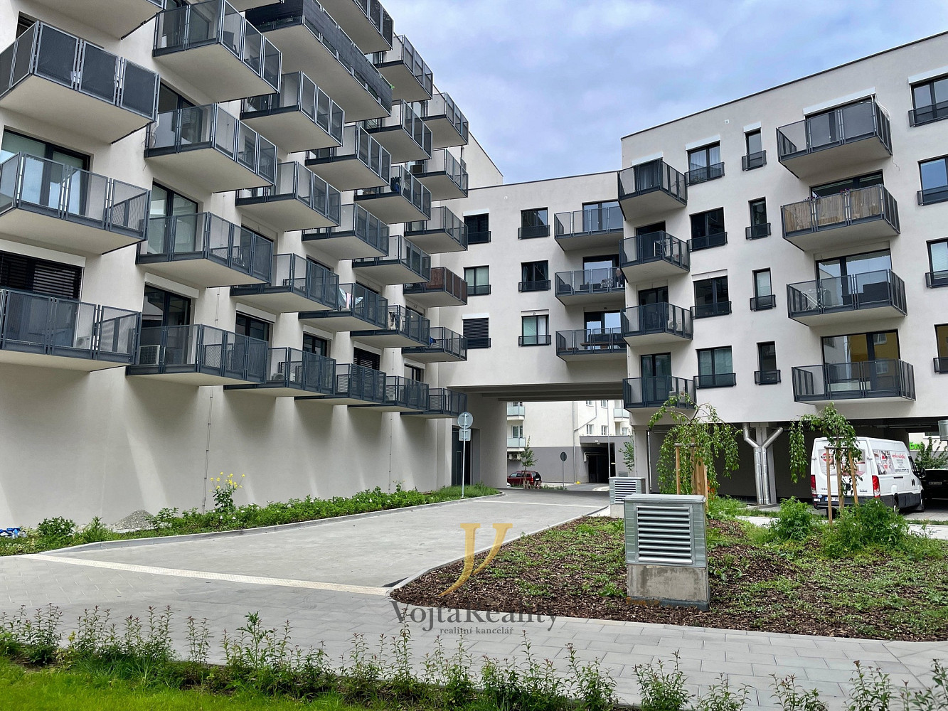 Pronájem bytu 2+kk 43 m²