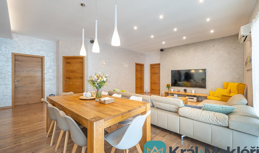 Prodej domu 212 m² s pozemkem 304 m², Děčín – náhled fotky 5