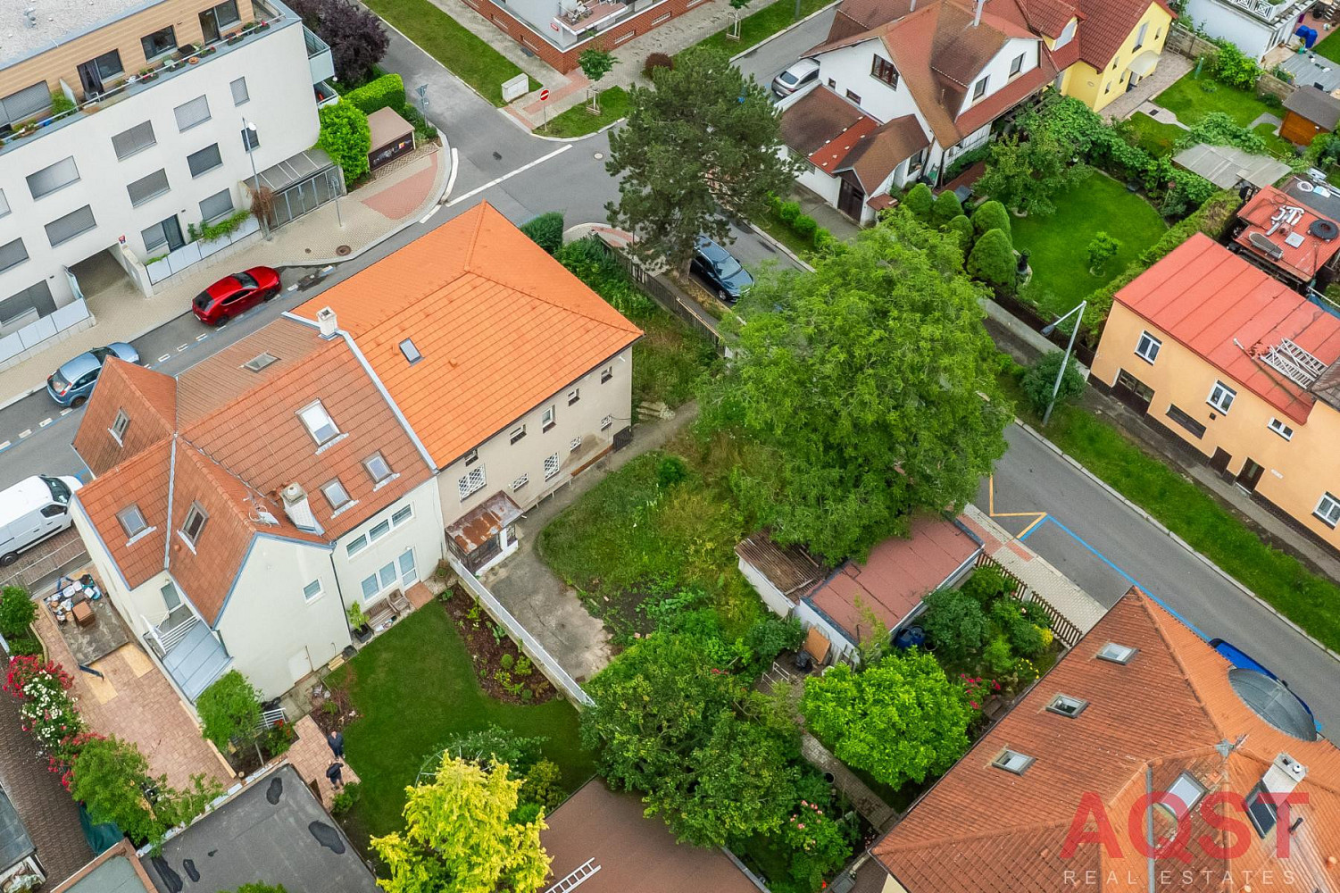 Prodej domu 352 m² s pozemkem 343 m² — photo 4
