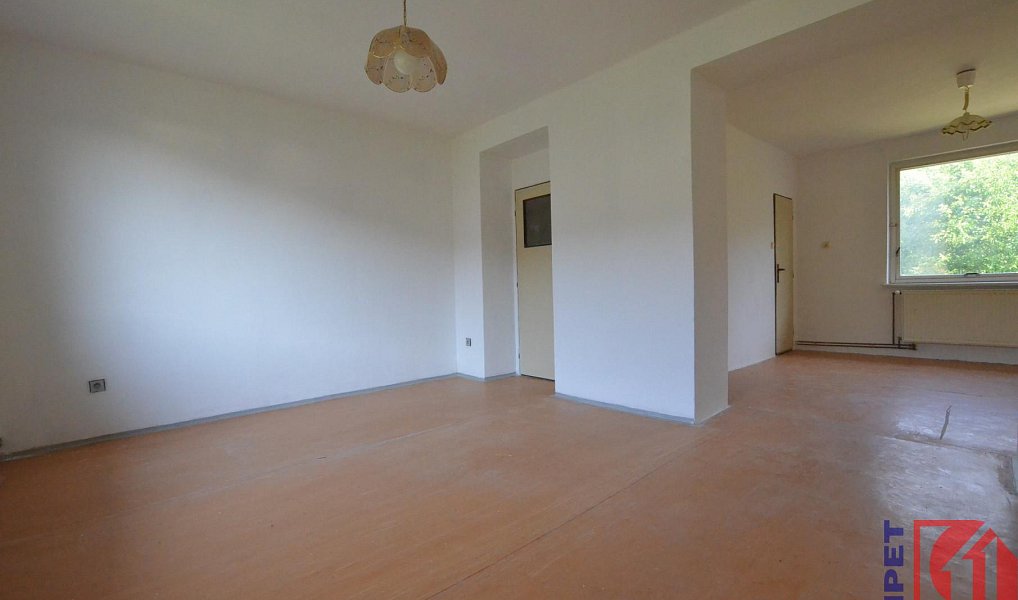 Prodej bytu 3+1 119 m², Mladé Buky – náhled fotky 4