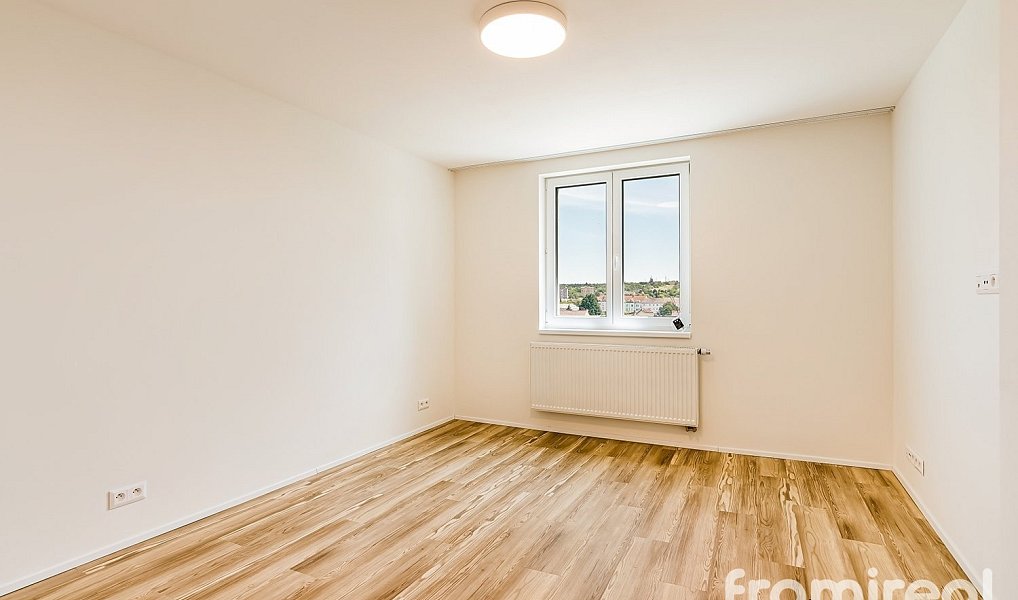 Prodej bytu 4+kk 83 m², Kyjov – náhled fotky 5