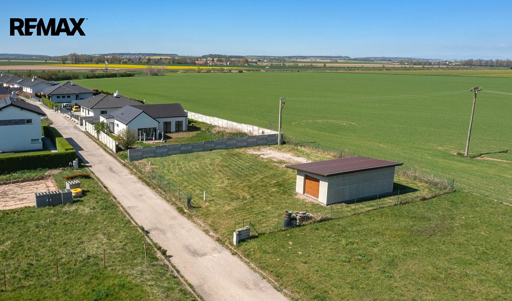 Prodej stavebního pozemku 961 m², Libišany – náhled fotky 2