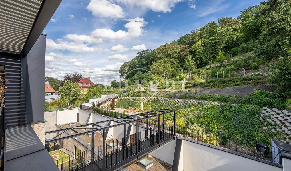 Prodej bytu 4+kk 191 m², Praha – náhled fotky 20