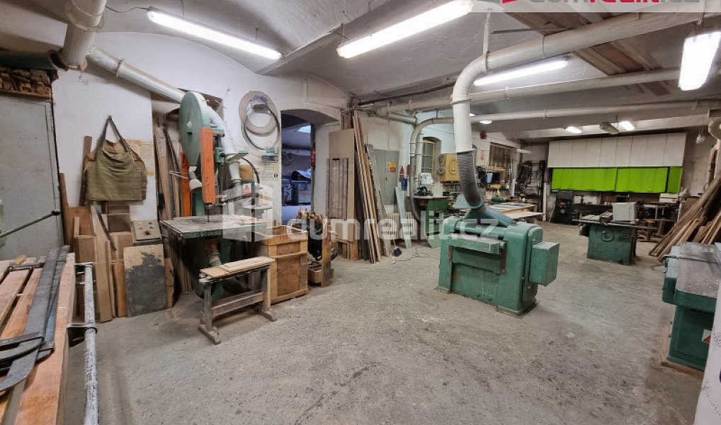 Pronájem výrobních prostor 238 m², Odolena Voda – náhled fotky 2