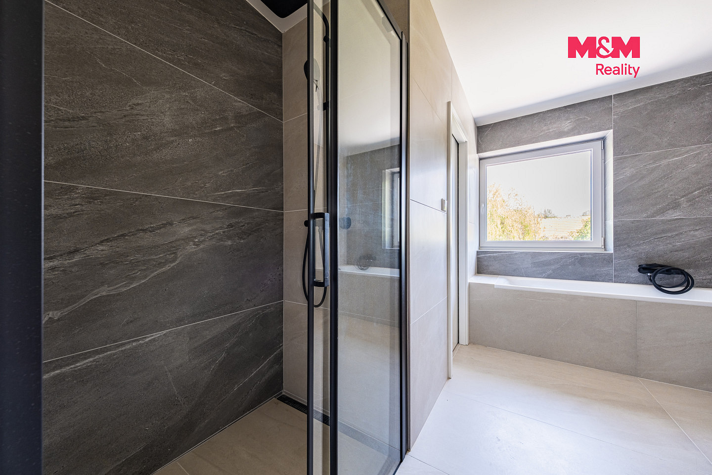 Prodej domu 135 m² s pozemkem 289 m² – fotografie 3
