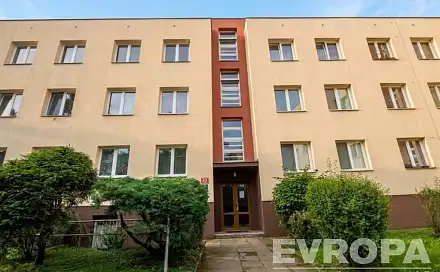 Pronájem bytu 3+kk 78 m², Na hroudě, Praha 10 - Strašnice, okres Praha