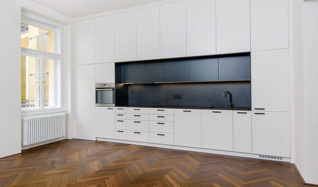 Pronájem bytu 2+kk 74 m², Praha – náhled fotky 3