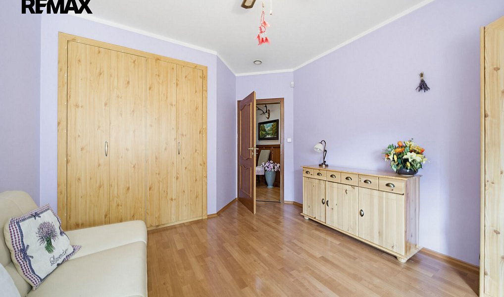 Prodej domu 217 m² s pozemkem 1 818 m², Louny – náhled fotky 16