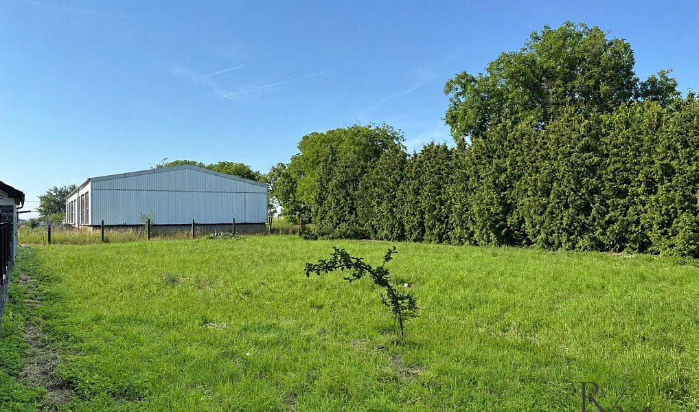Prodej stavebního pozemku 1 047 m², Dub nad Moravou – náhled fotky 3
