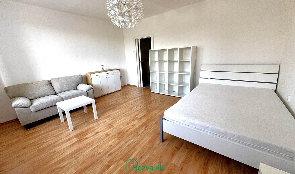 Prodej bytu 1+1 48 m², Chrást – náhled fotky 5