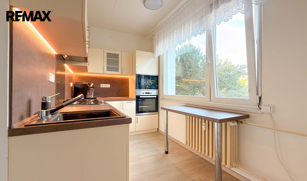 Prodej bytu 2+1 61 m², Hradec Králové – náhled fotky 5