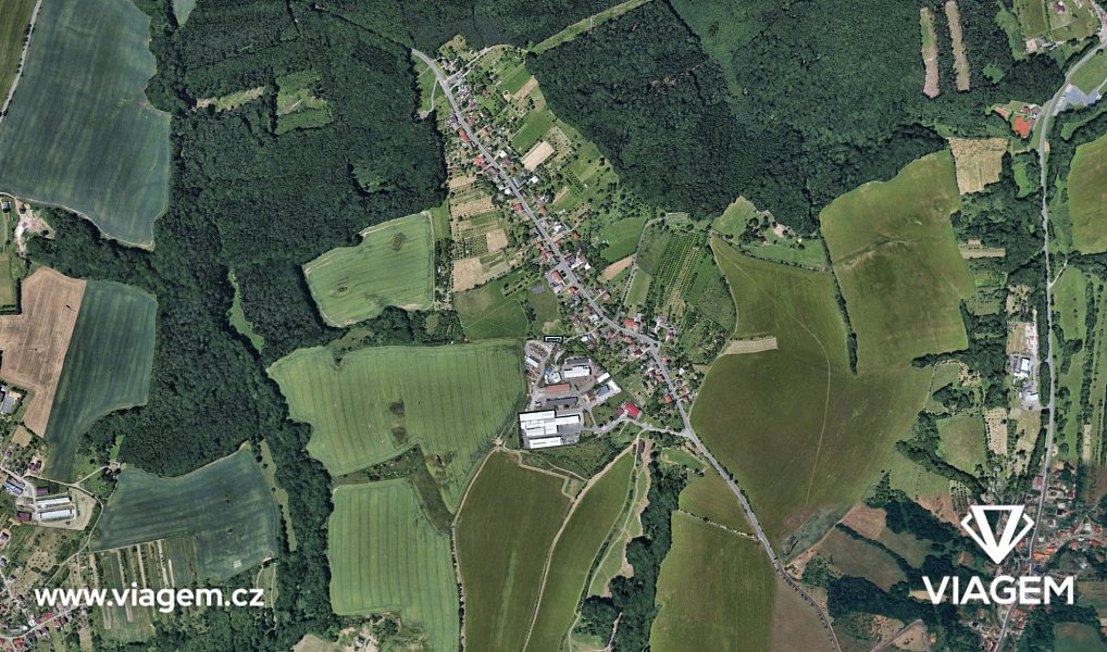 Prodej pole 270 m², Zlín – náhled fotky 3