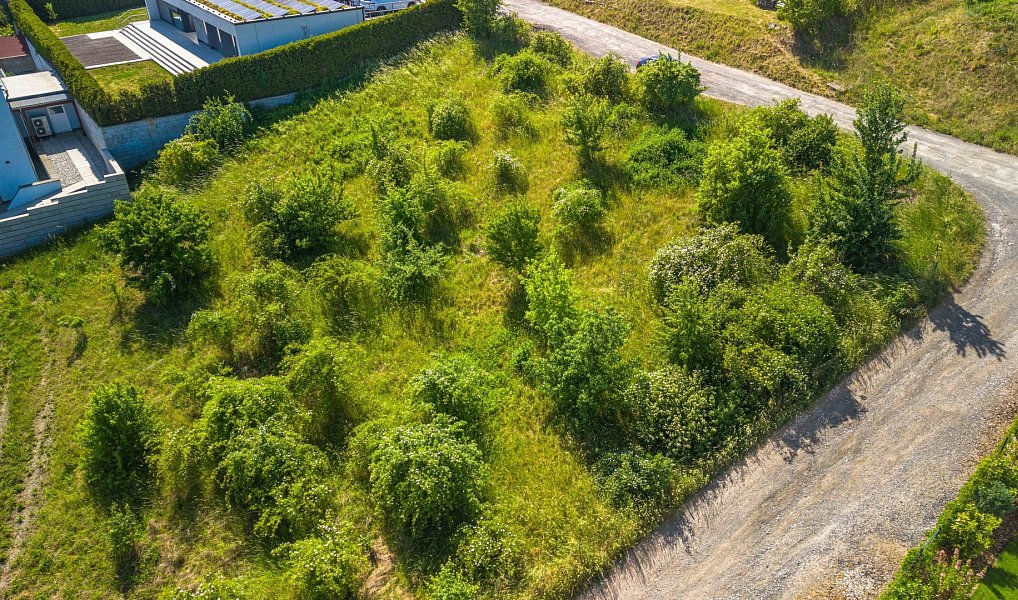 Prodej stavebního pozemku 1 054 m², Beroun – náhled fotky 4